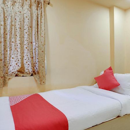 Sururnagar Hotel O Shanta Residency Lodge מראה חיצוני תמונה