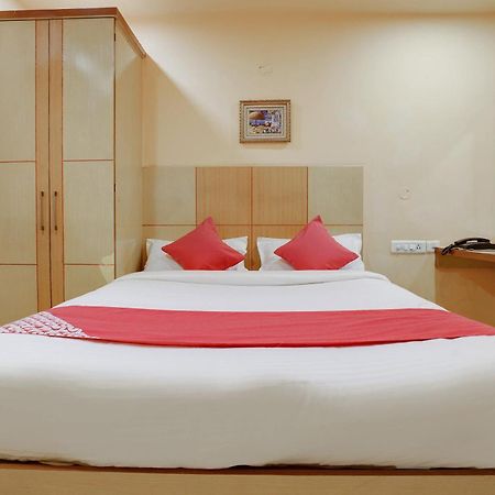 Sururnagar Hotel O Shanta Residency Lodge מראה חיצוני תמונה