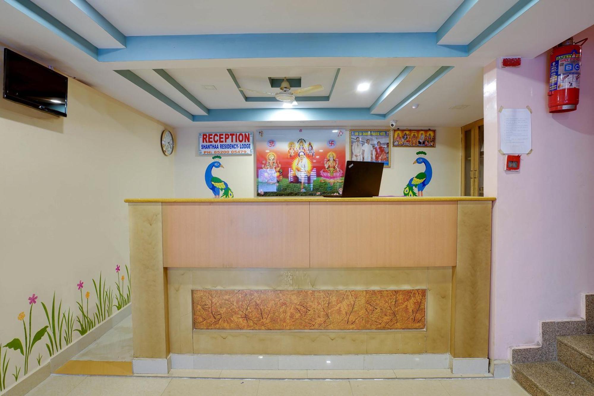 Sururnagar Hotel O Shanta Residency Lodge מראה חיצוני תמונה